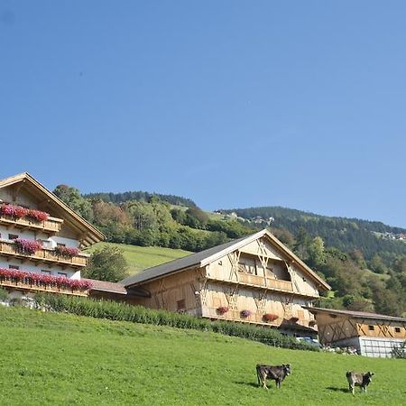Oberbaumgartnerhof Villa Falzes Exterior photo